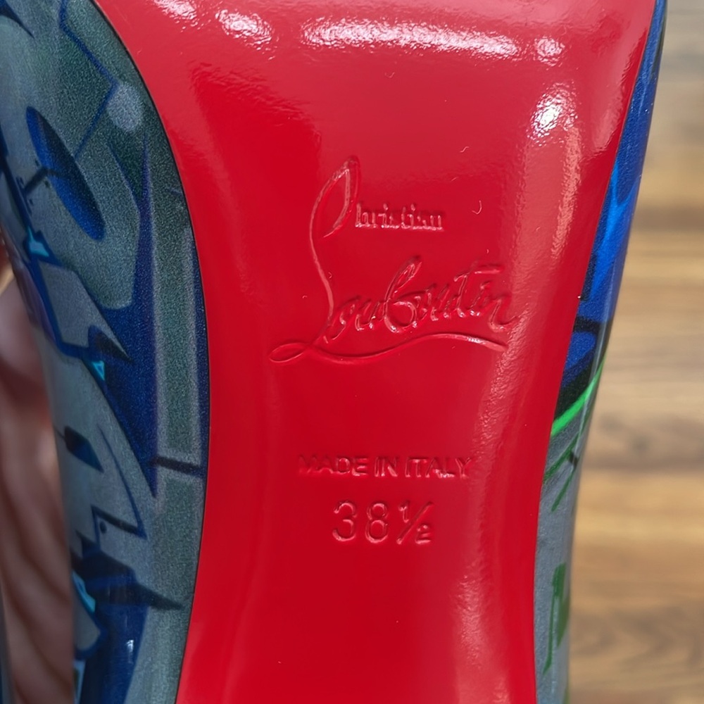 Christian Louboutin Pigalle Follies 100mm Patent Metrograf Pumps in Taiga Green - Picture 13 of 14